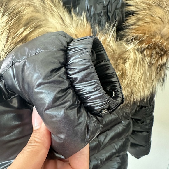 Puffer Jacket with Fur Hood - Picture 2 of 7